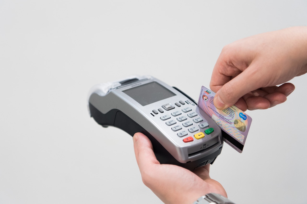 富裕層向けのクレジットカードは個人事業主にどのようなメリットがある？