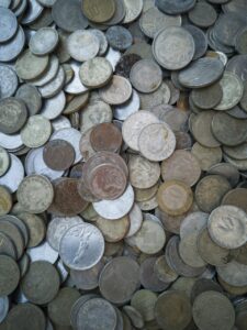 富裕層向けのクレジットカードの条件とは？