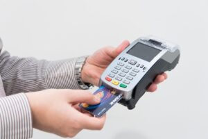 クレジットカードの相談は無料でできる？どこに頼めばいいの？