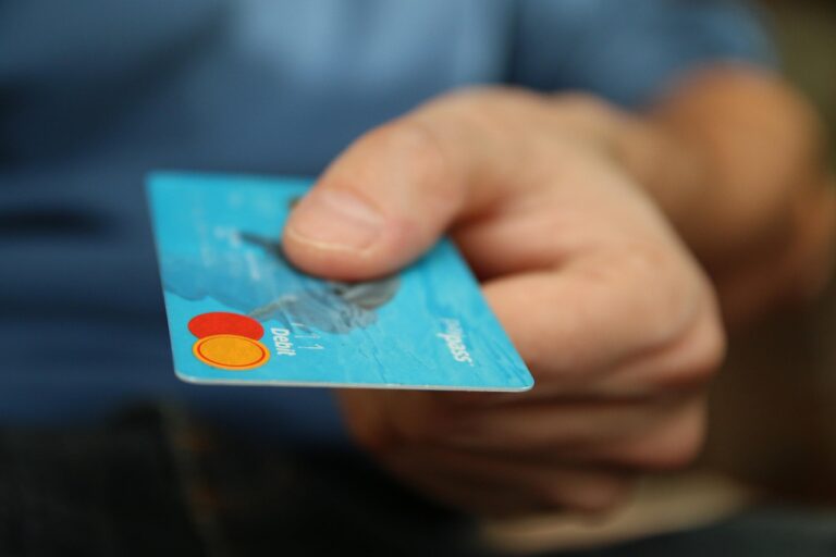 クレジットカードはどこがいい？選び方とおすすめを徹底解説！