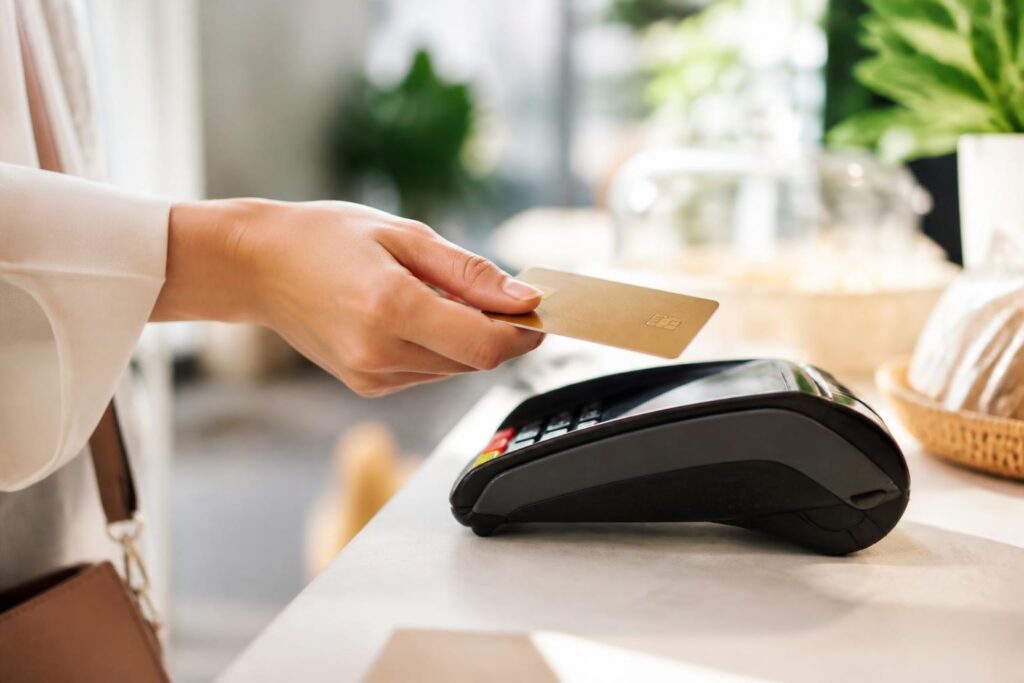 クレジットカードの審査基準が緩いカードはある？
